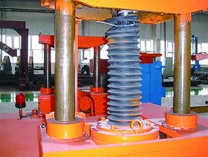 滾珠絲杠升(shēng)降機使用現場(chang)